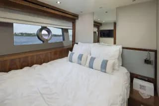 2017 Sunseeker 95 - S-CAPE - Thumbnail 60