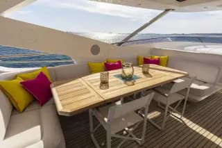 2017 Sunseeker 95 - S-CAPE - Thumbnail 70