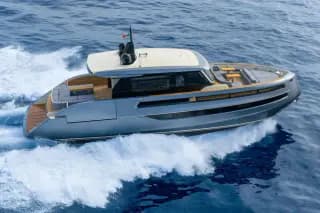 2025 Invictus ST550 - Christian Grande's Masterpiece of Italian Elegance - Thumbnail 23