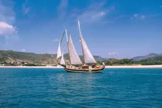 1944 Custom Schooner 'Maby II' - Thumbnail 6