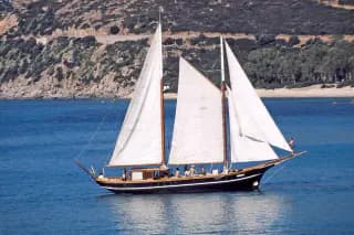 1944 Custom Schooner 'Maby II' - Thumbnail 5