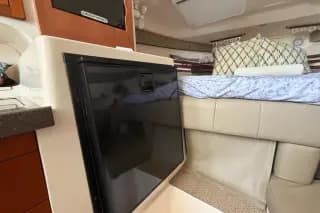 2009 Grady-White 330 Express — photo 25
