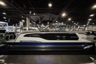 2026 Godfrey Sanpan 2300 — photo 4