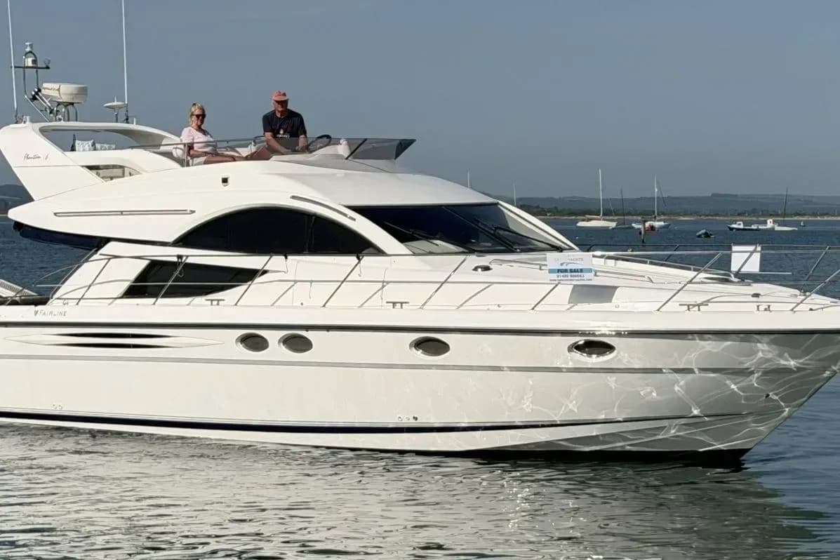 2006 Phantom 46 — photo 1